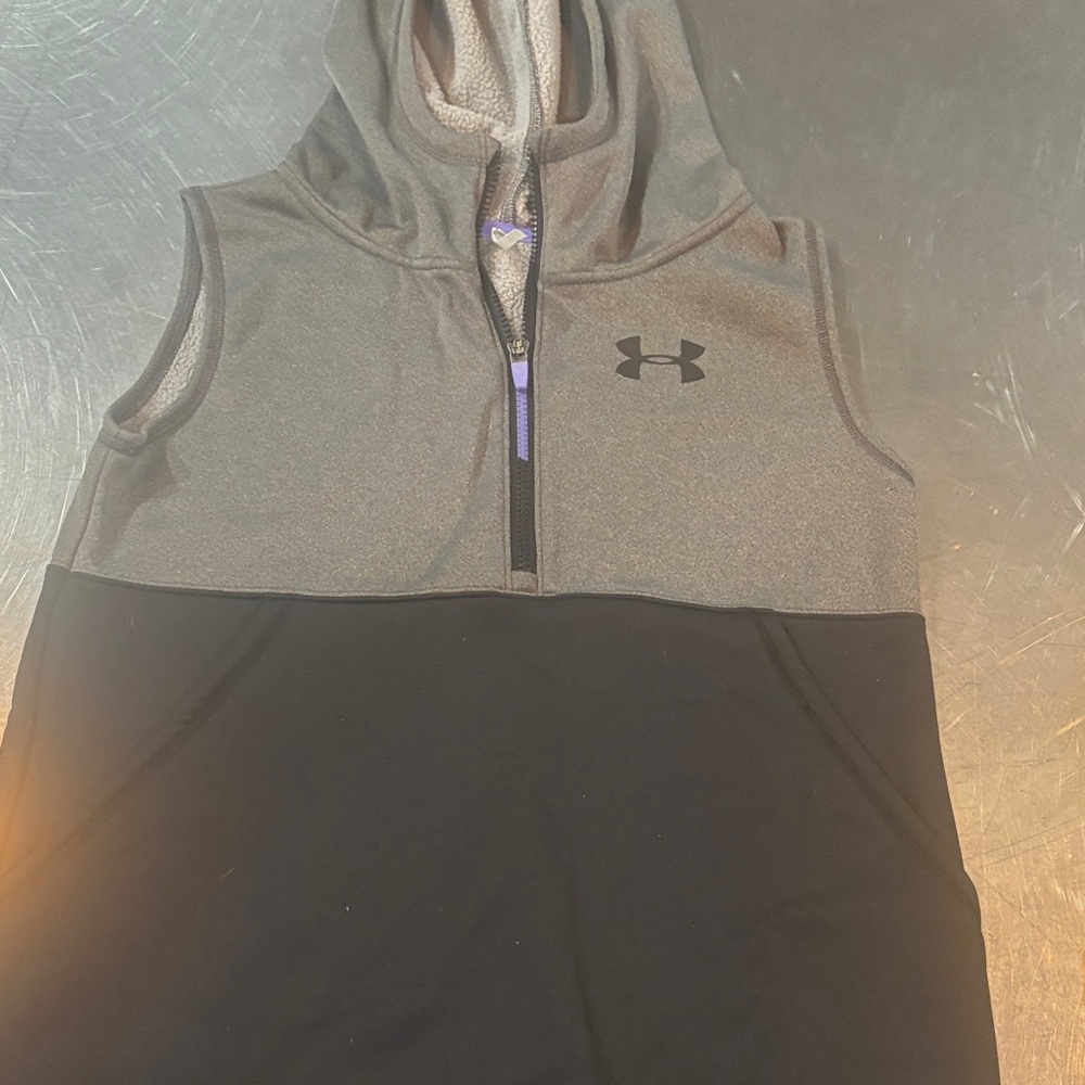 Under Armour Kids Black and Gray Sleeveless Hoodie